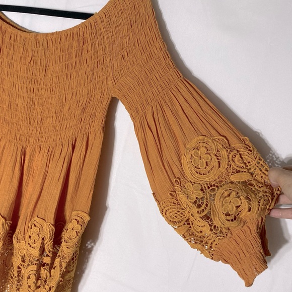 Petal Roz Yellow Smocked Off Shoulder Puff Sleeve Lace Trimmed Blouse L - Picture 13 of 15